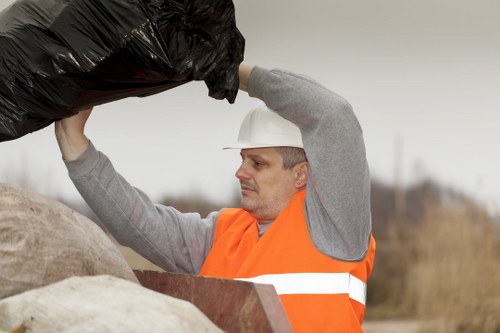 Benefits of hiring professional home clearance services